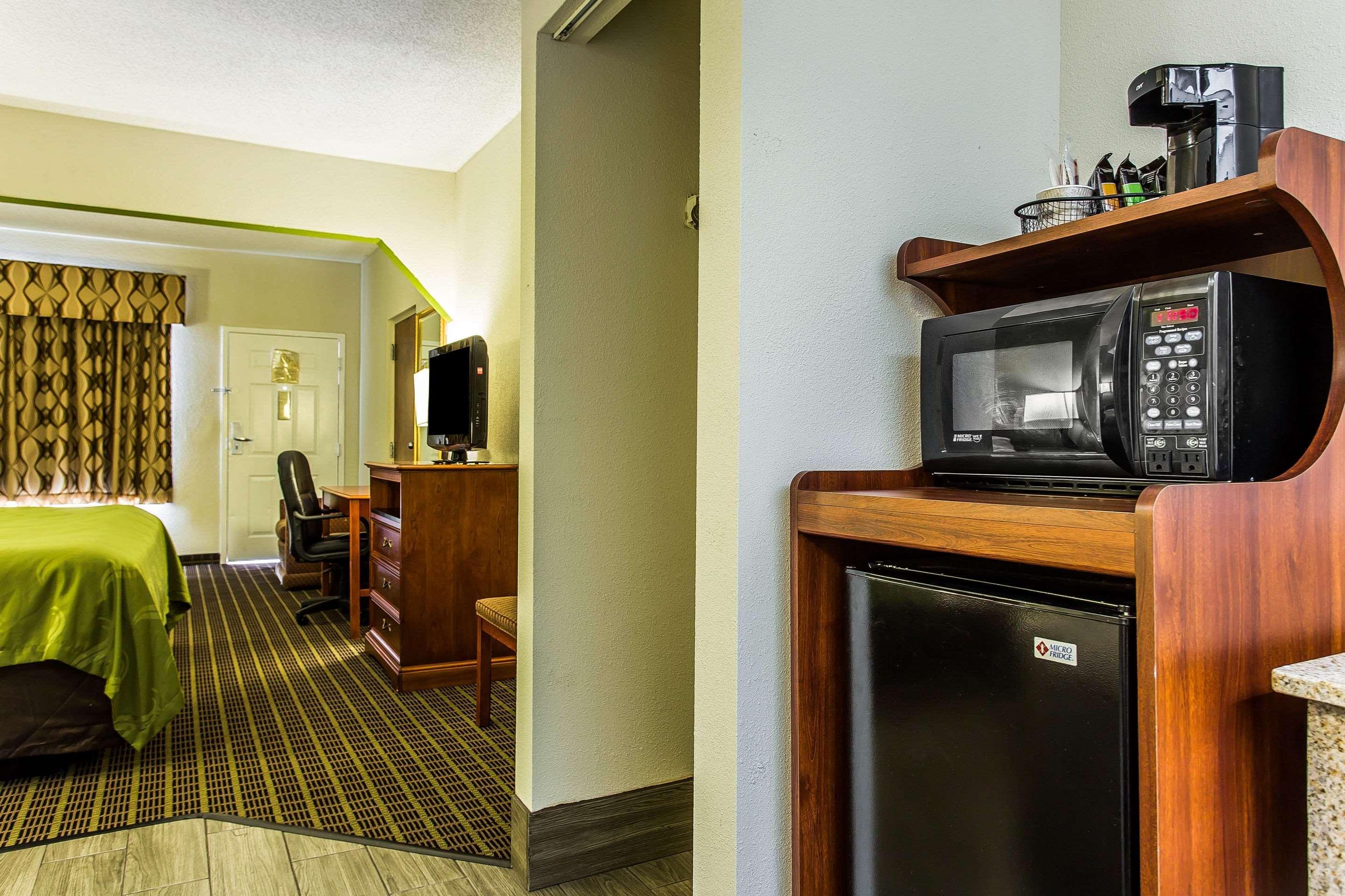 Quality Inn & Suites Orangeburg Eksteriør billede